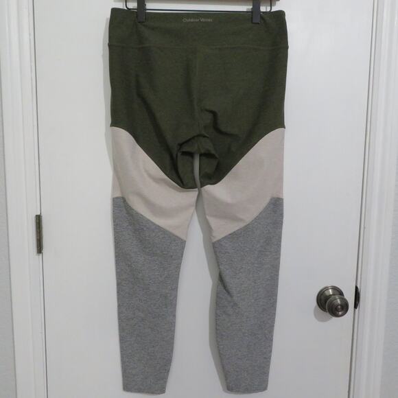 Outdoor Voices Womens Sz L Green Cream Gray 7/8 Springs Legging High Waist - Picture 2 of 5
